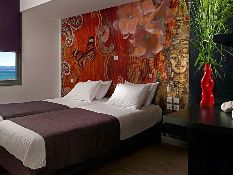 54EC253BD58189BD93A5F20C3795E07F