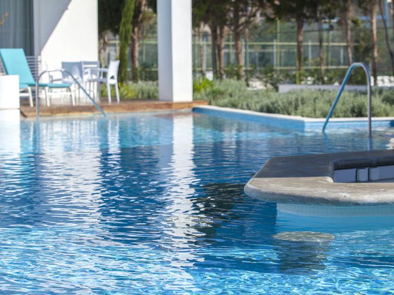 9912089BBA4D0098AC8E479F64980C85