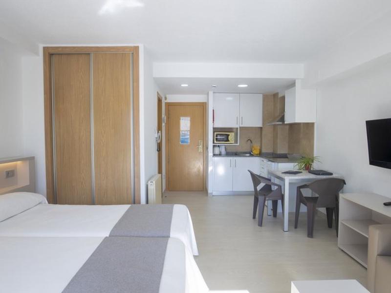 50E43E9E4CBA012AEFEE52CC200477EC