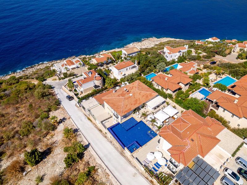 AA6E0C76499313B5AFDD1B91A940DB3E