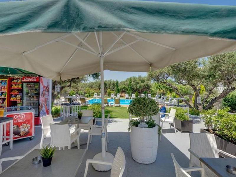 0A90429B69D88AB0E50B7FEA8B99C035