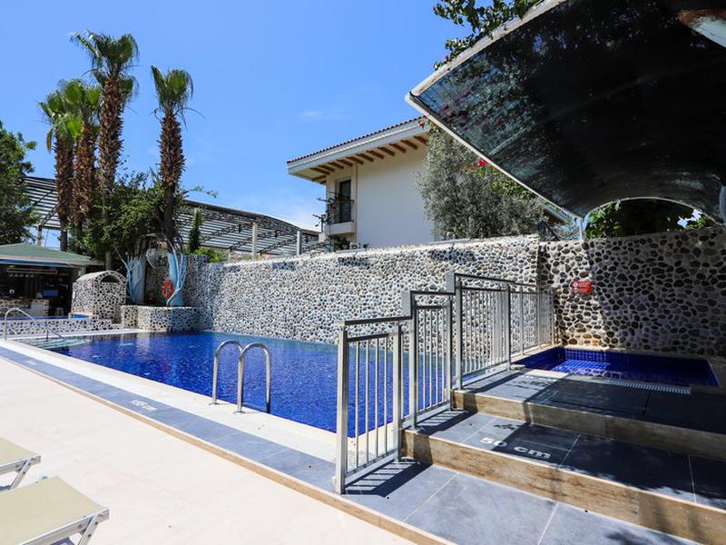 EB5BCF7AFDC59BCF7BA58DD514AAD19A