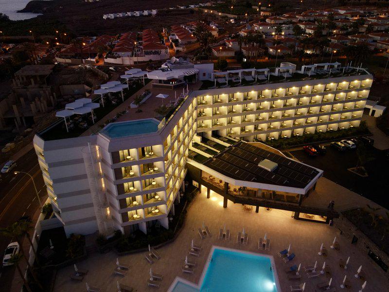 4D303A5C05998821D4DC2EB1C0D90C20