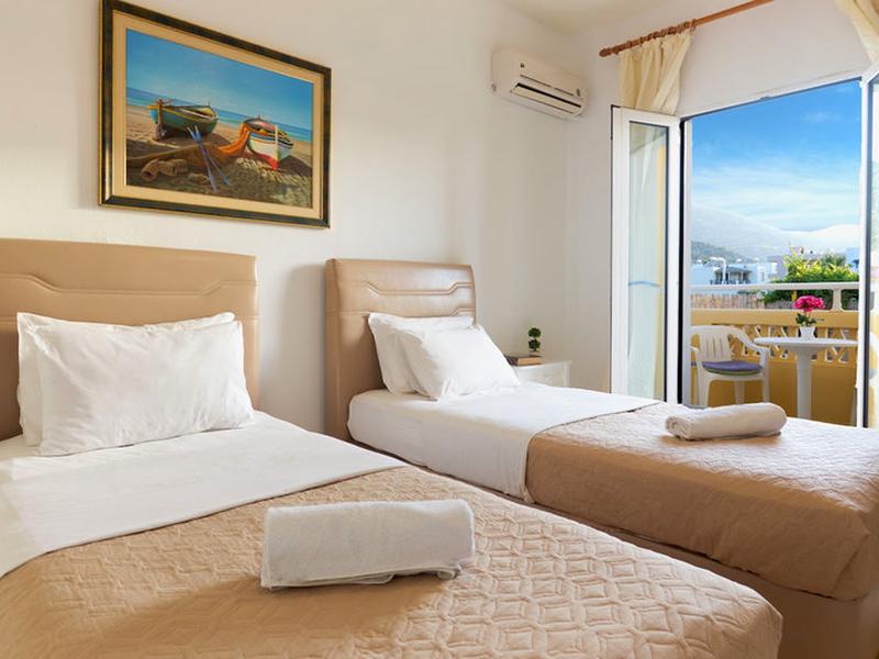 69FE1C588CE6B84847E38A3BAAFD67FA