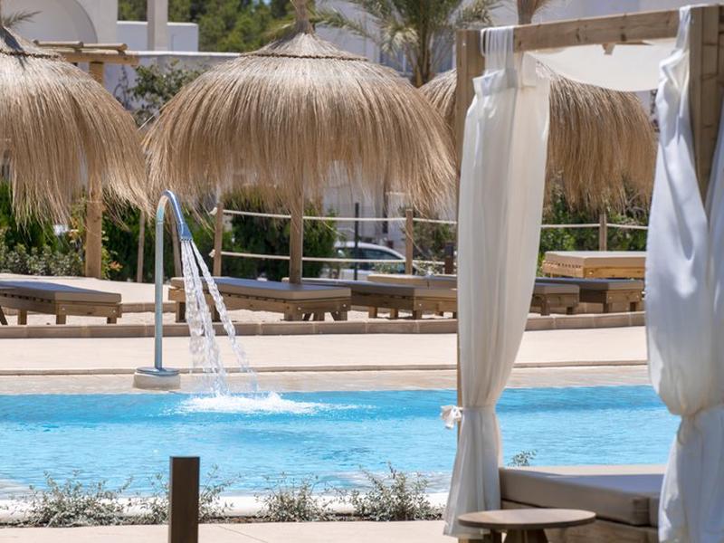 248D27C5E8F0F87849FAB168AD772415