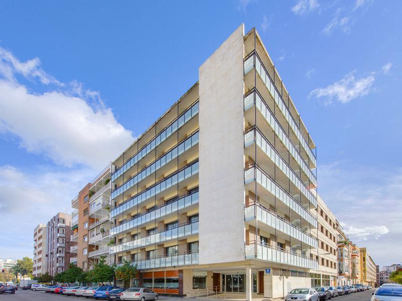 176F7064FE09A150F6C12D35DE48EE0B