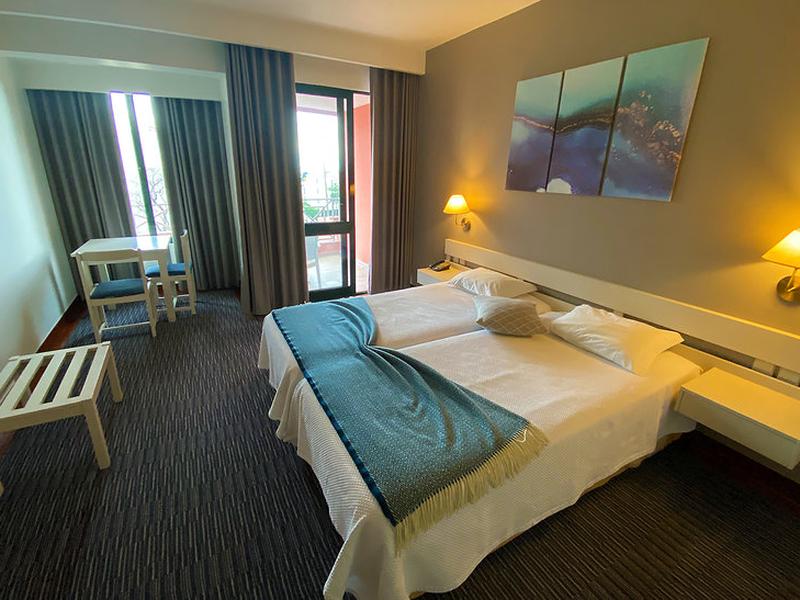 159C4FC5899850B4748C79FD6F1011C2