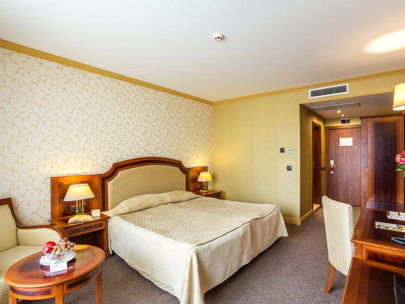 A144D6946A25FF376C40541D0CA42F93