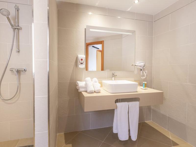 1280C5C632E58355493AD780E942984F