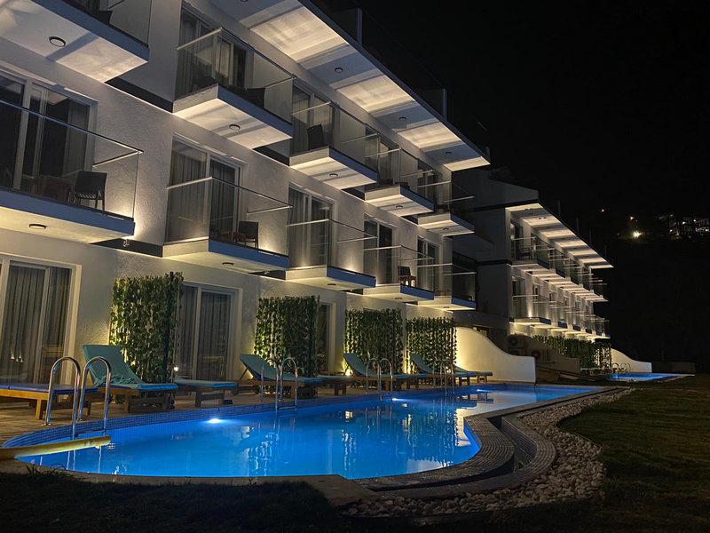 8BEA378F7B5C57626D020EE178F4EF66