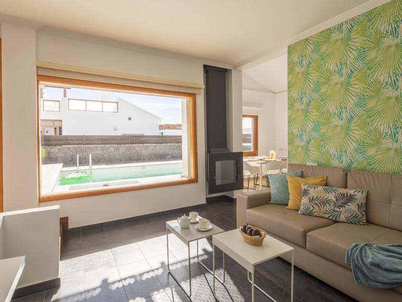 C83BAFC850D76743BE8A01A61262631A