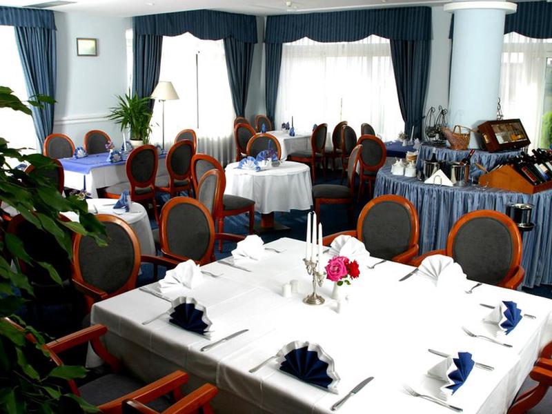 664C36867AE925E9A0B6BD824E7856B9