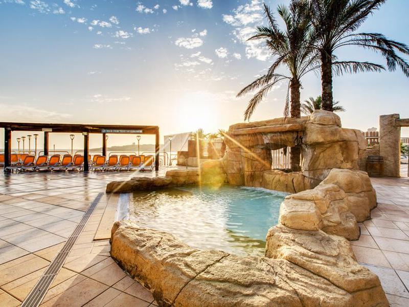 07ACB311F685B0C2B17B3664B1096415