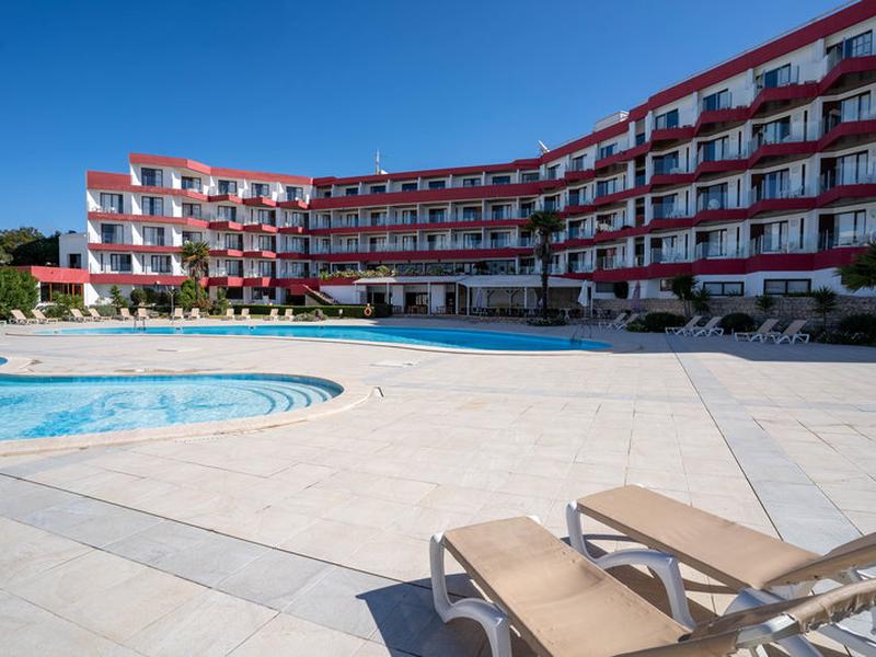 CDB0584BFBB3D7C2B0B87456DD7DF695