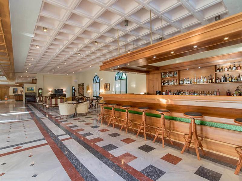 7BD70C2BA2EB4AE40F8E5E67BBCC0F46