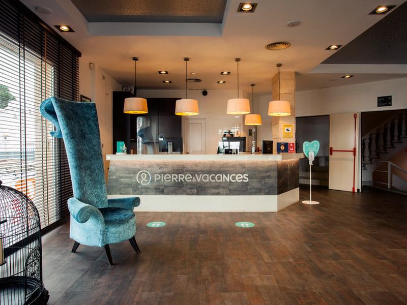 4282FB84B89C1499D38C28B50BD0B0A8