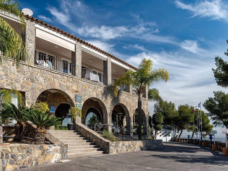 C5B61FC1152F49E71829EE9CE6A66D23