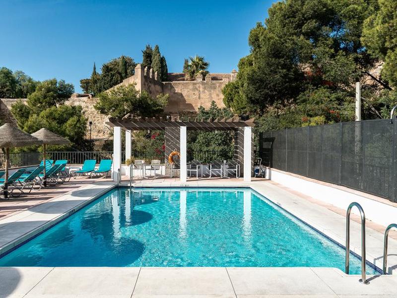 7F335F6A3209DE9AA6C0DCF8EEBEBE2B