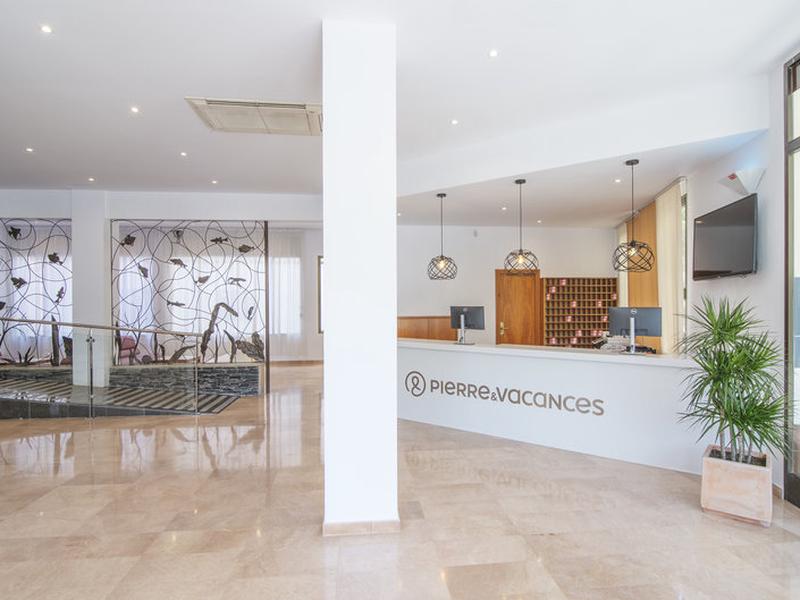 8AE746D26377F8F3452002F18CF00B5D