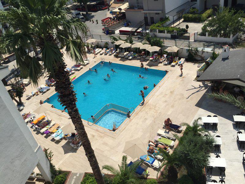 BD5869BFEA348BD4E2D7BCB78B2F4EF6