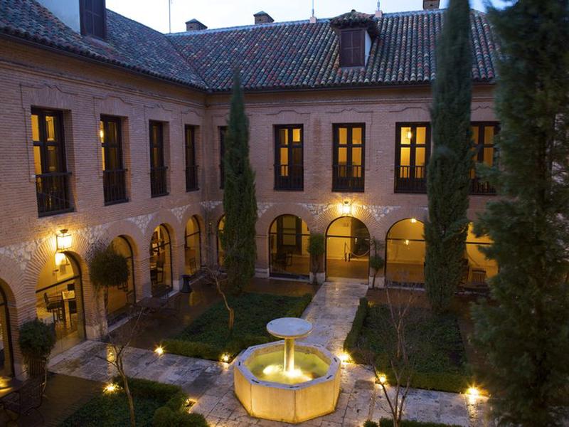 BCB5A64FB24752E3213F181E1ACE6595