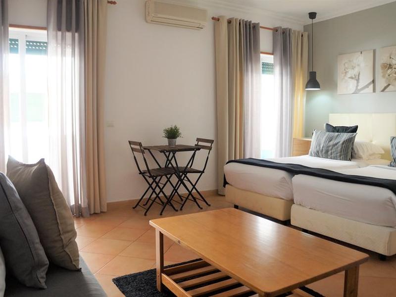 C4FE55D46E469B1F80BBD46EBD693C55