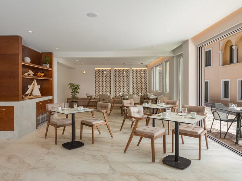 98C9C9DDFB4B4DA72720B4262393AEBE