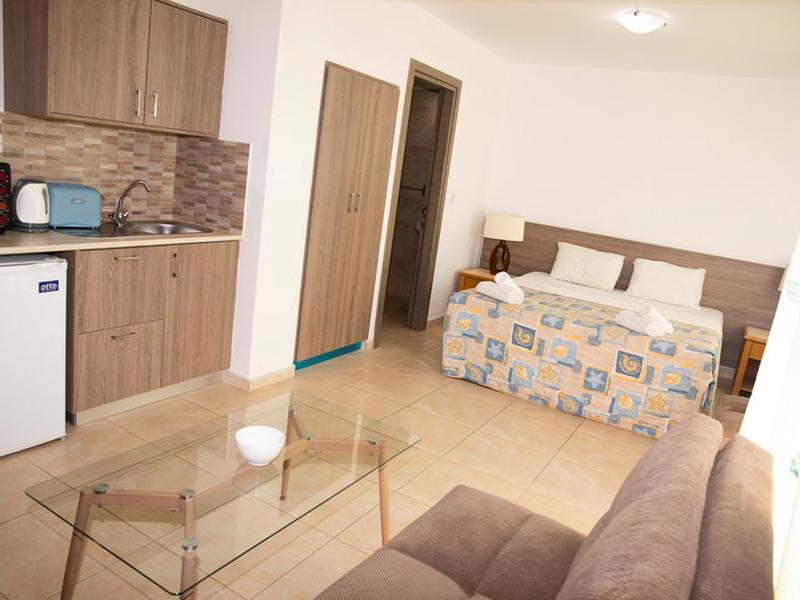 5762C4E977CF8165F67D55812E676206