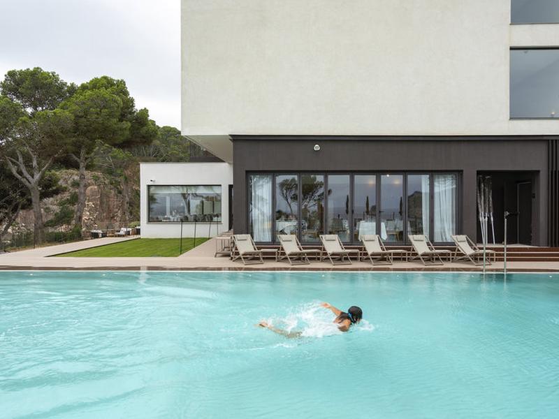 0447C92AAA3066941AC2A8EC9F39938C