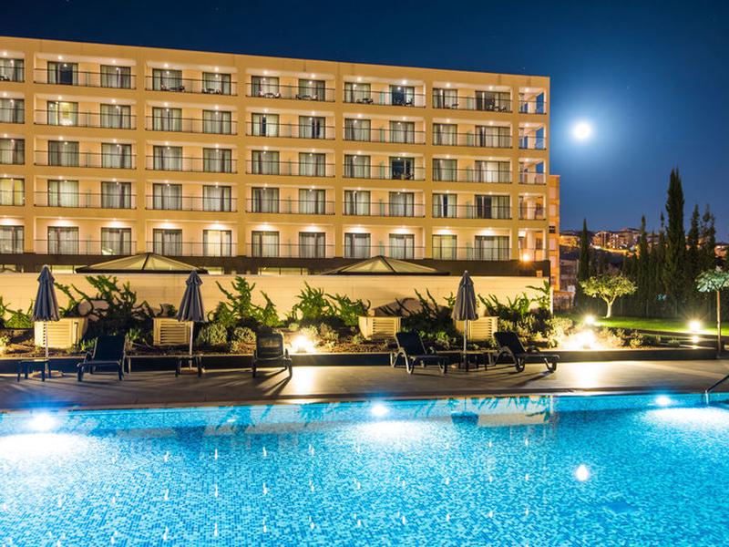 C0E7B6148BA0E9A8518672212A525E71