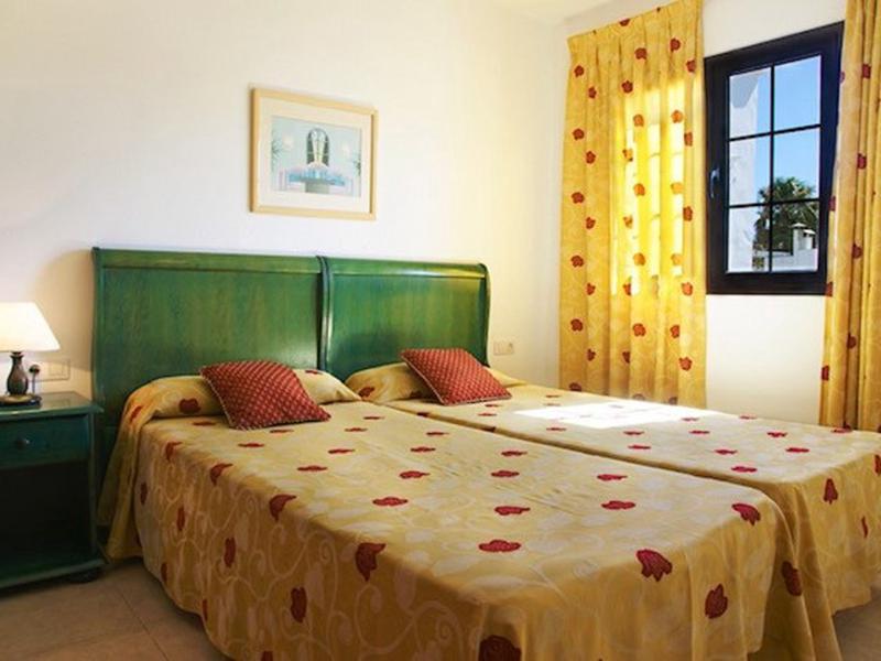 34D6DCA6237D0A1F6F7B4D0019BB5A17