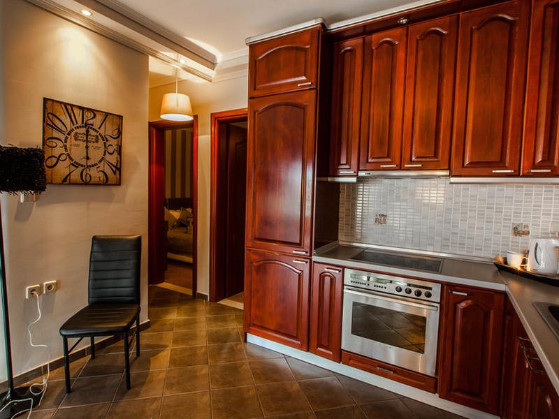 93A9556E67B935AC831DD47982E7F57F