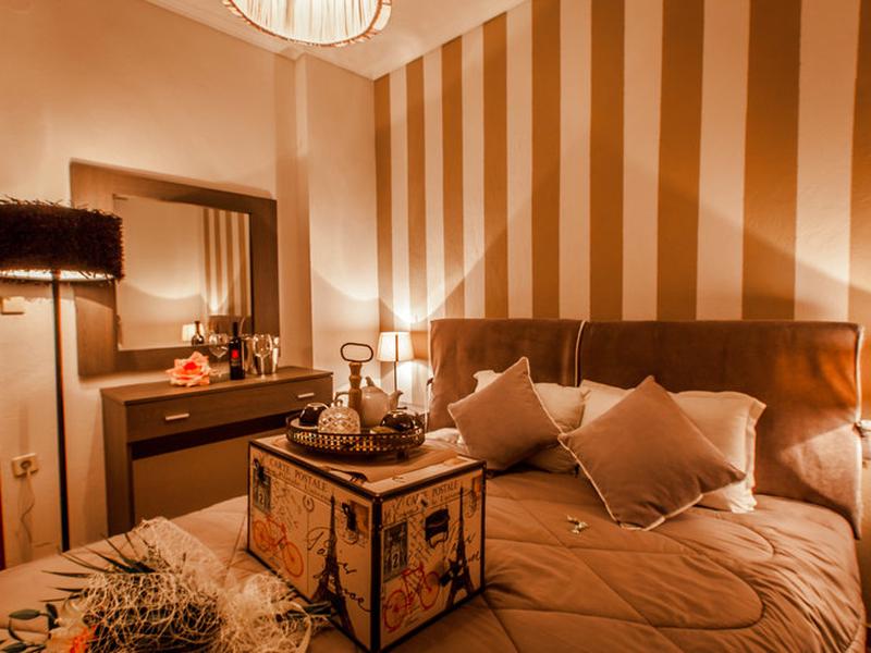 F900C1BD2C64783685C0F7B2837A3909