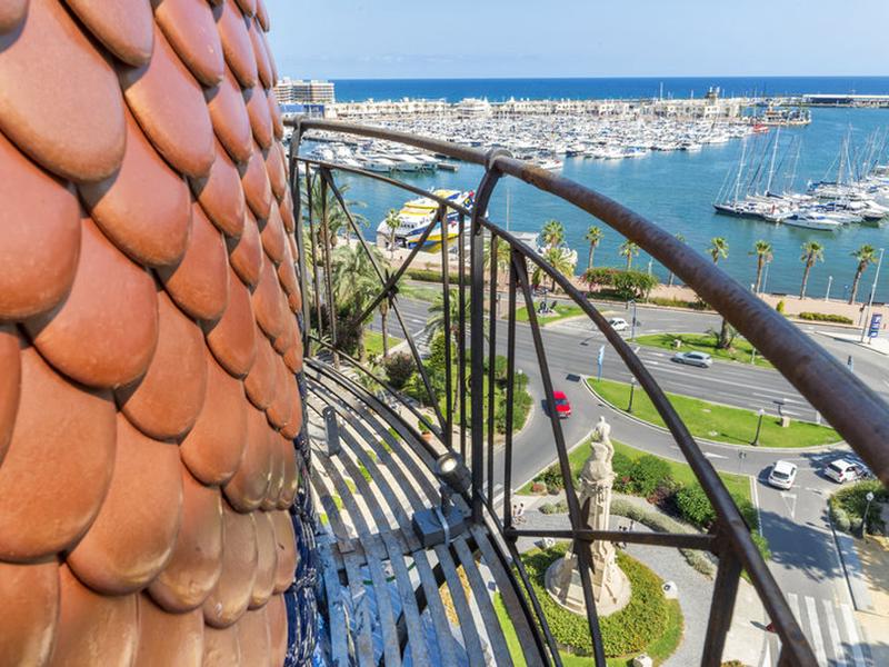 979F7A43ED5846E662BDD6ADB492AAEA