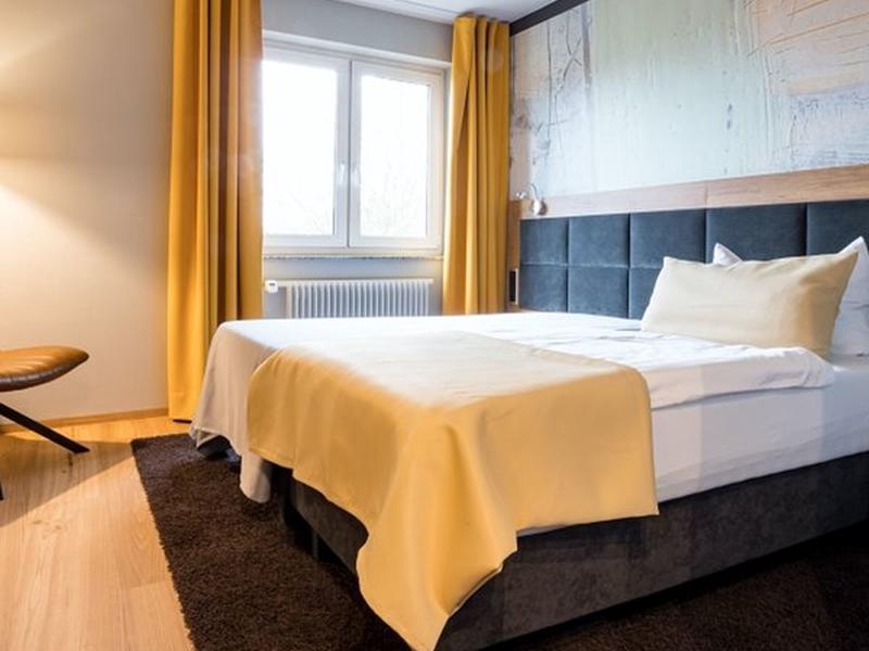 E2E8760D65075D2F2DA2693BCFB963BB