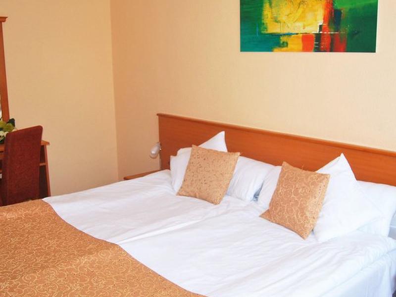 969F75FD54014106AED01BB5500EA652