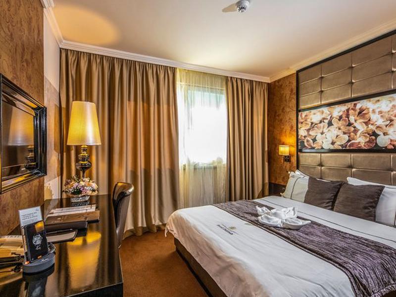 0E479F485B878120CB15B99AC28BDD7B