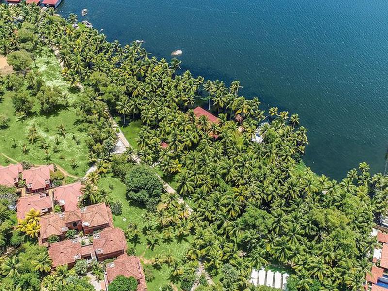 184C8D64059F13F7959581F92BE5BA87