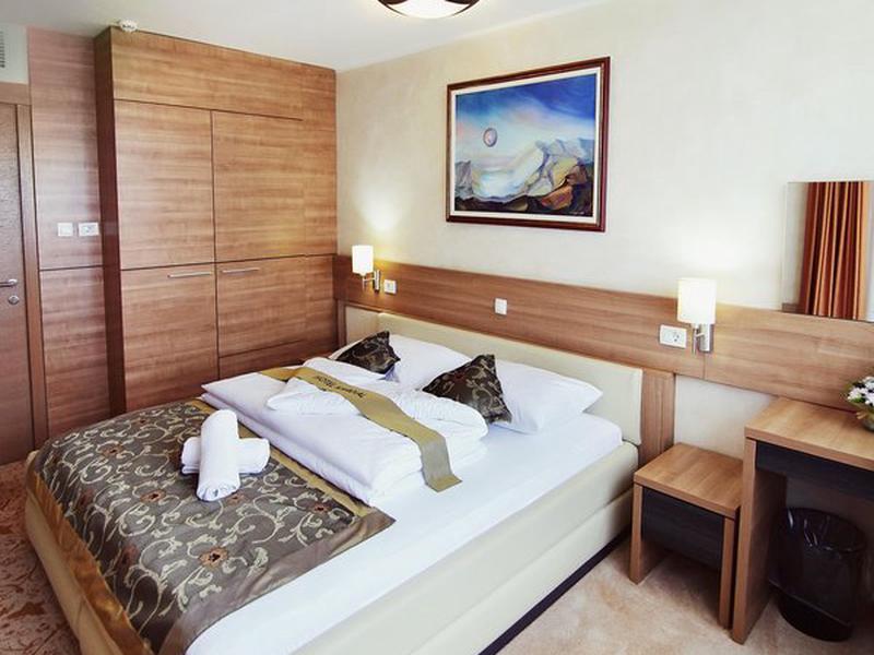 1160F4871C5195D5F8BB83EAC4EE3AF7