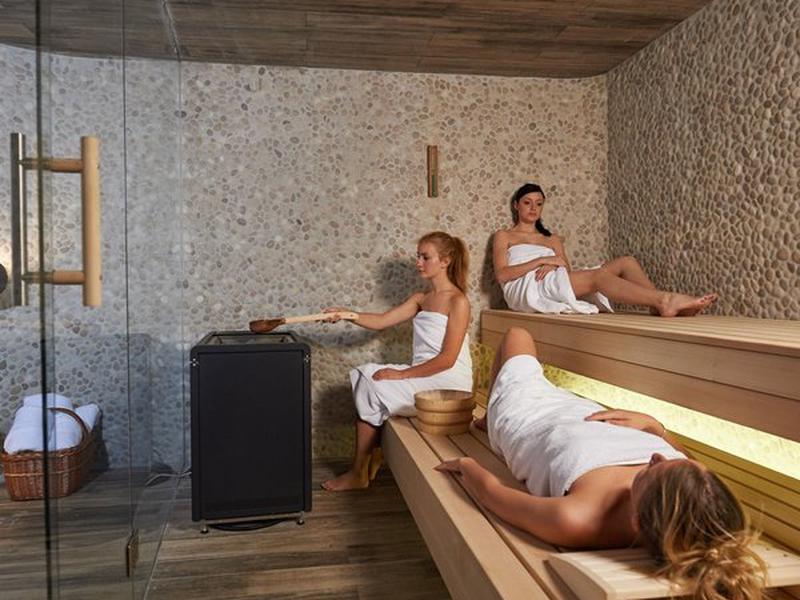 C83C90CCCEDC7D06FA836C32CB43FD34