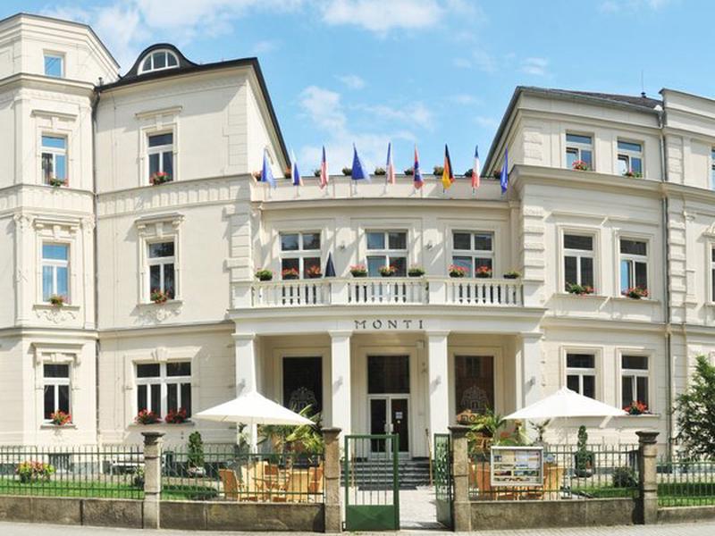 4C43B3B8F7CF5D6E932EA6C5956C068F