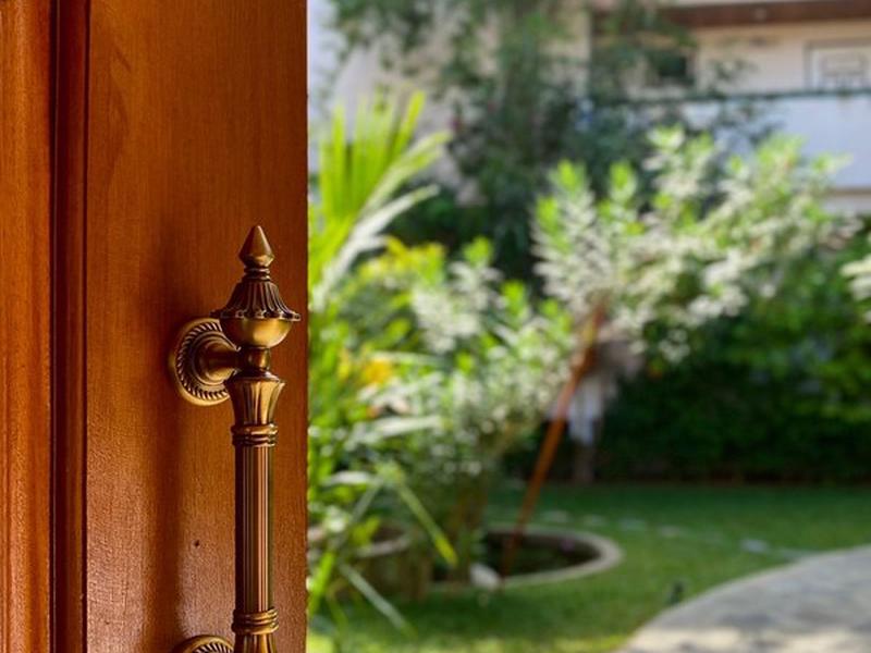 AD741AFEBD3C828FE56D45D86F858B94