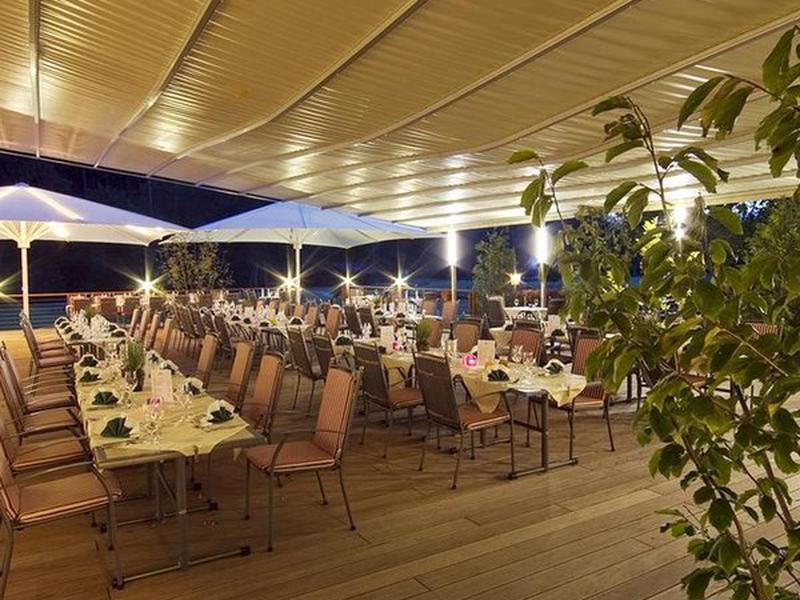 A687363CF54FB93423D9AD4F19836AB5