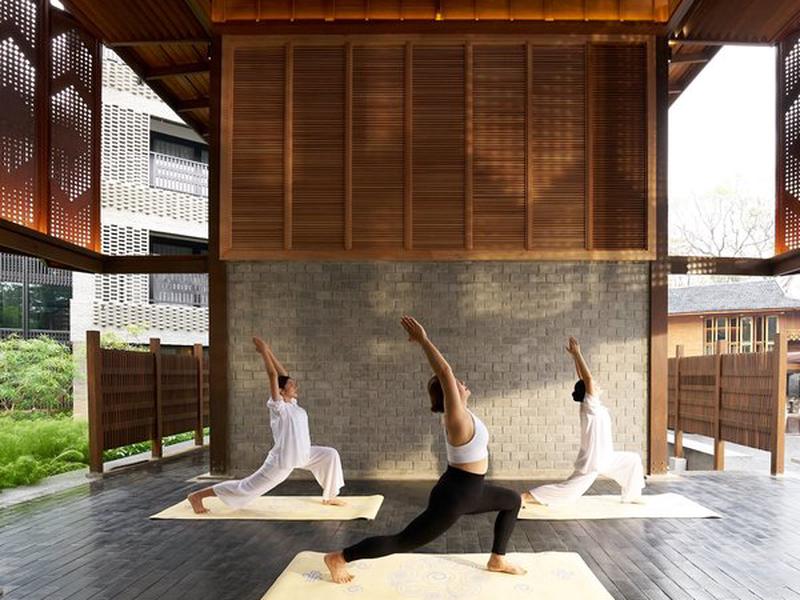 2A1C230FB0203D27B85E26585A3BC771