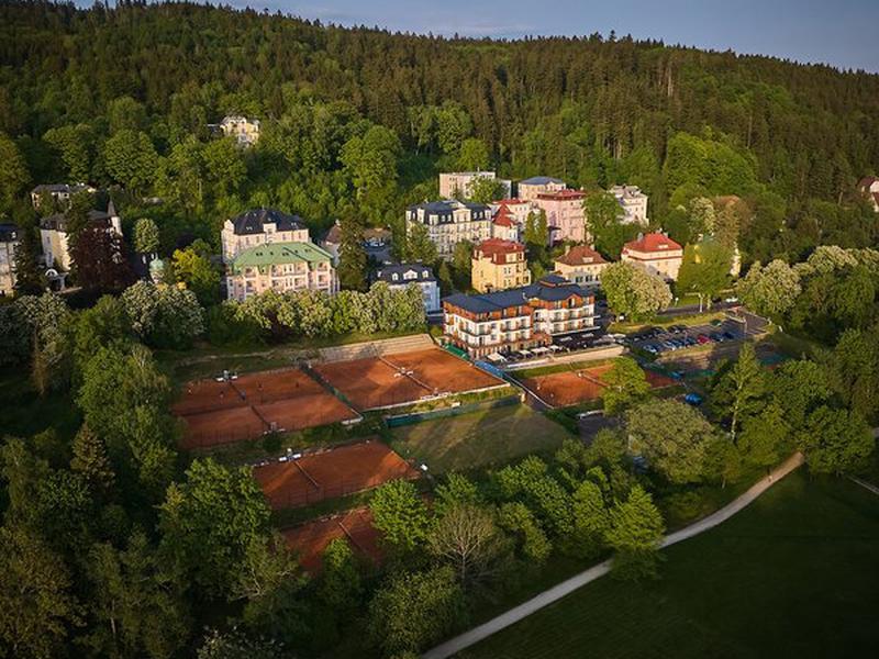 46B8D68FBECBF46324E688B075207B33