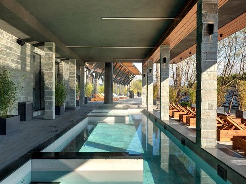 56D60C3D3A5AE7BAD9F04C12264B0FAE