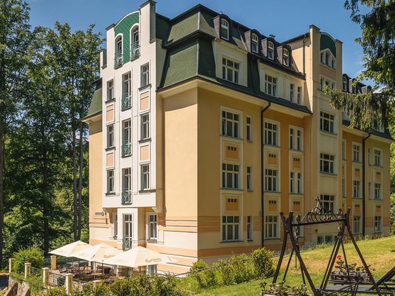 18541445BA8C916EF242BCE191CD3BE7