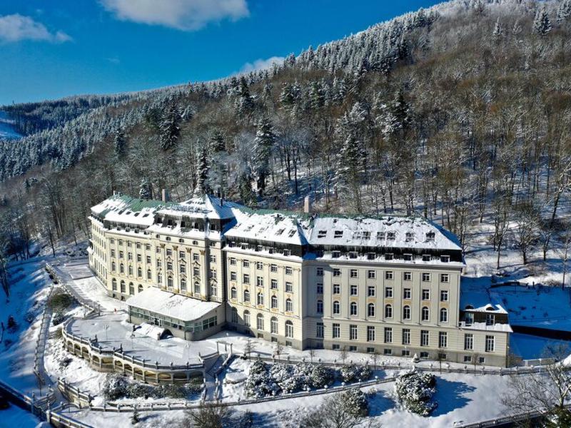 00FED5E4C0F42AD01CDD9C763EE231C6