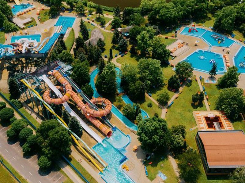 CBB3F41FA652CF05E0EFEC2C785183E7