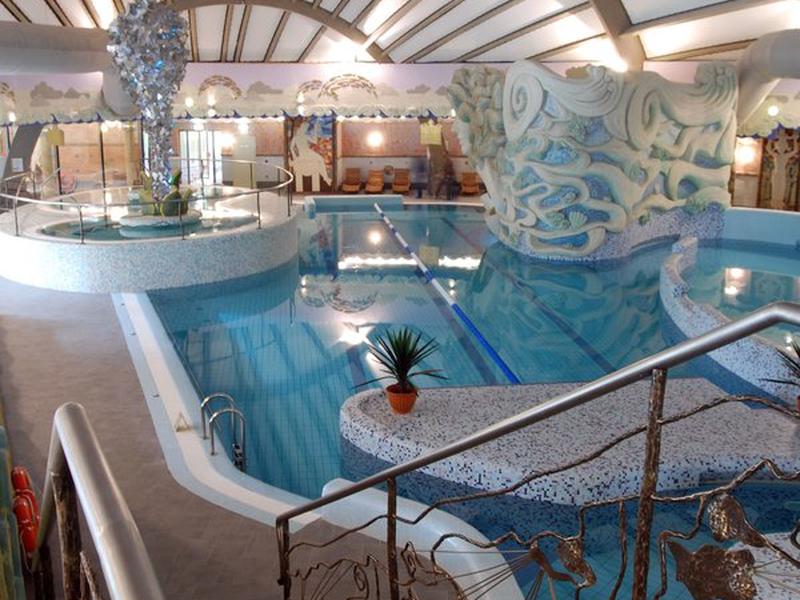 6F41DA6483BCC3C6E87A7069C2690CA4